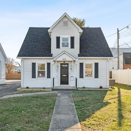 Logan'S House In Downtown Frederick Villa Exterior photo